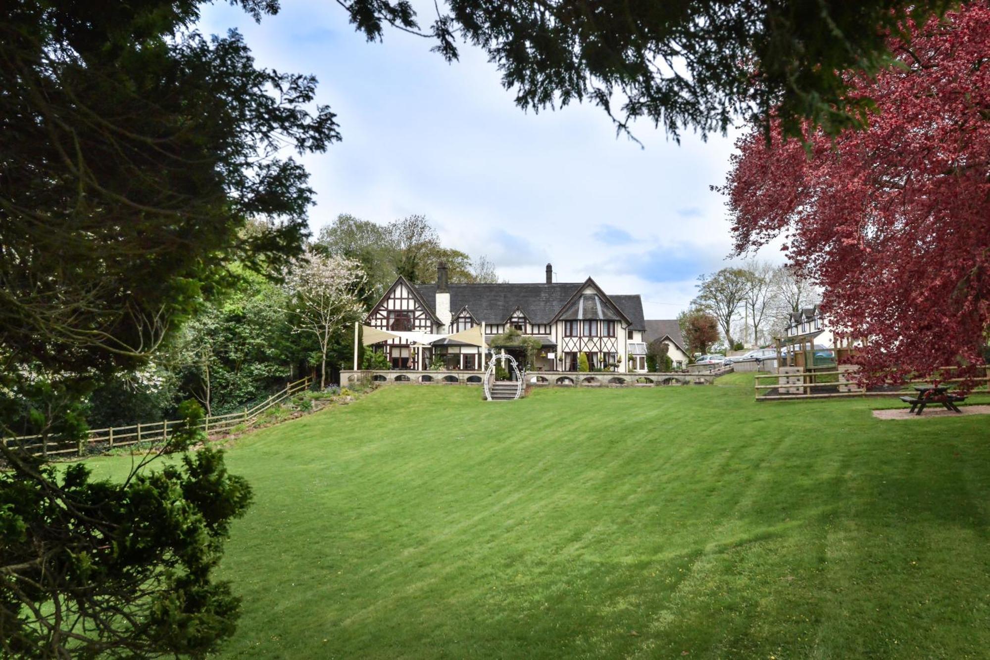 אשבורן The Bentley Brook Inn מראה חיצוני תמונה