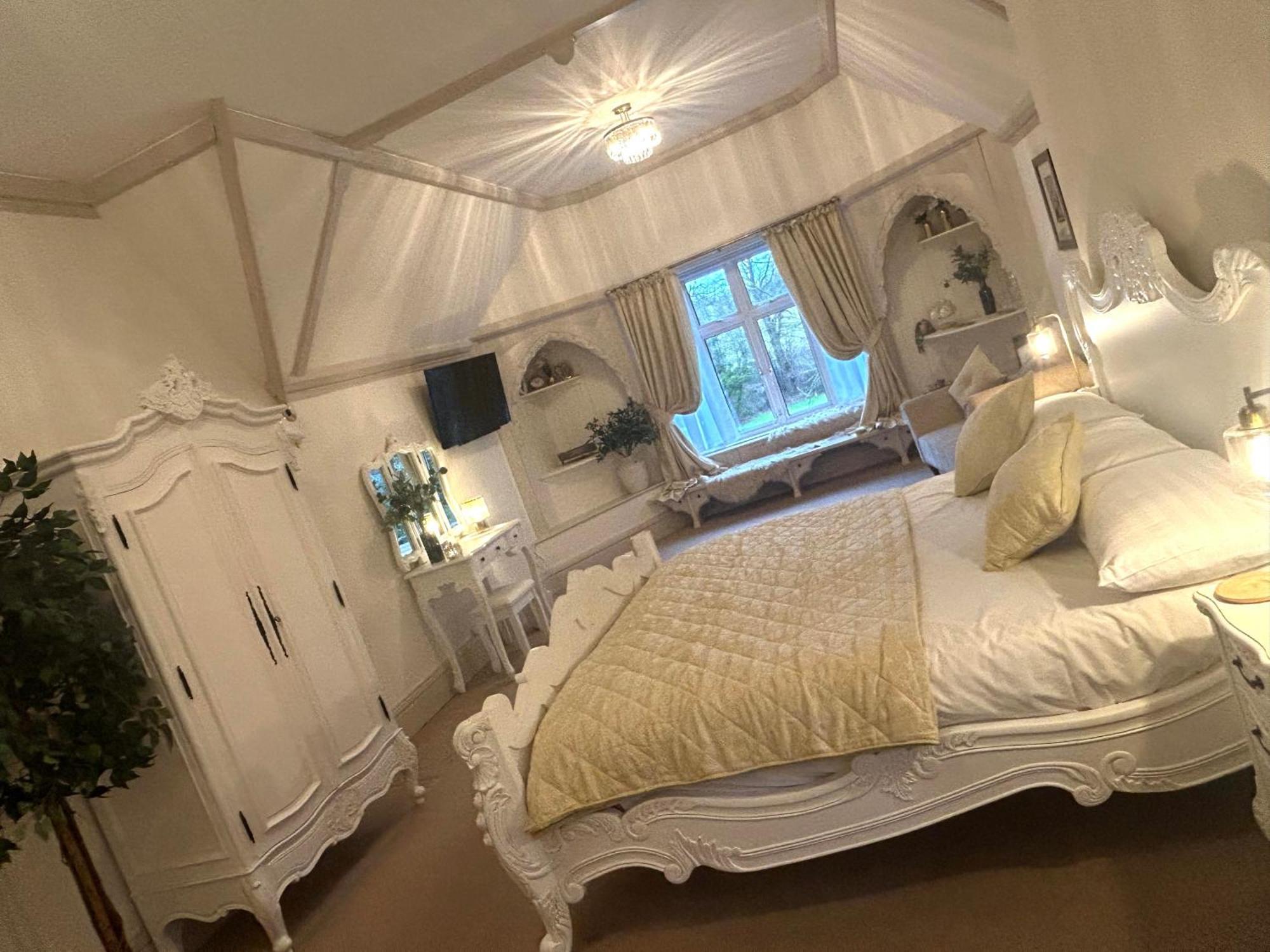 אשבורן The Bentley Brook Inn מראה חיצוני תמונה
