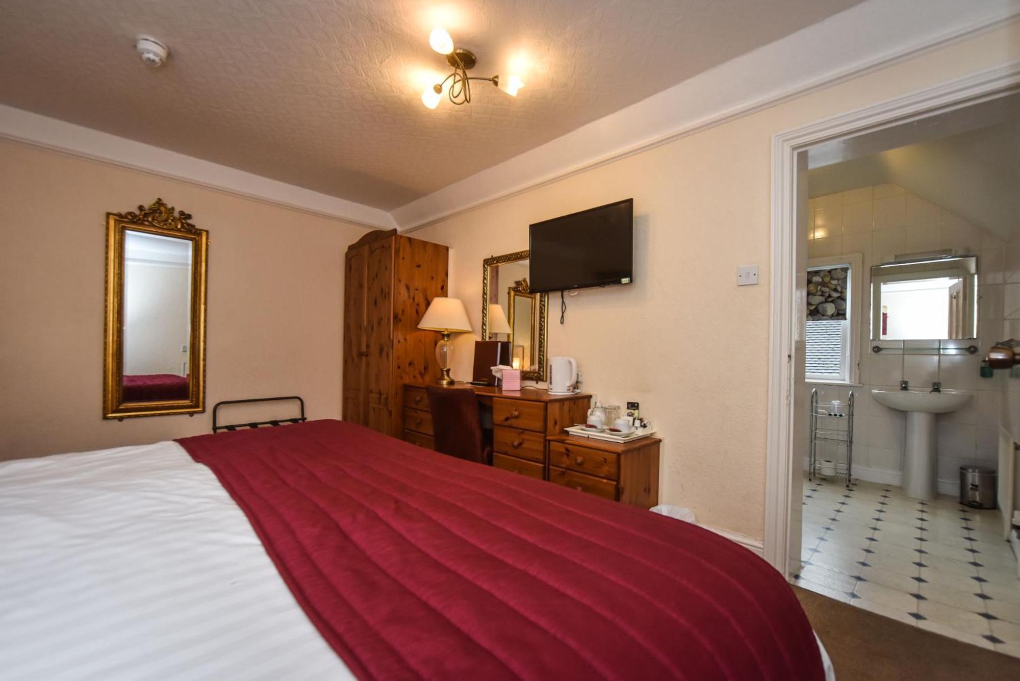אשבורן The Bentley Brook Inn מראה חיצוני תמונה
